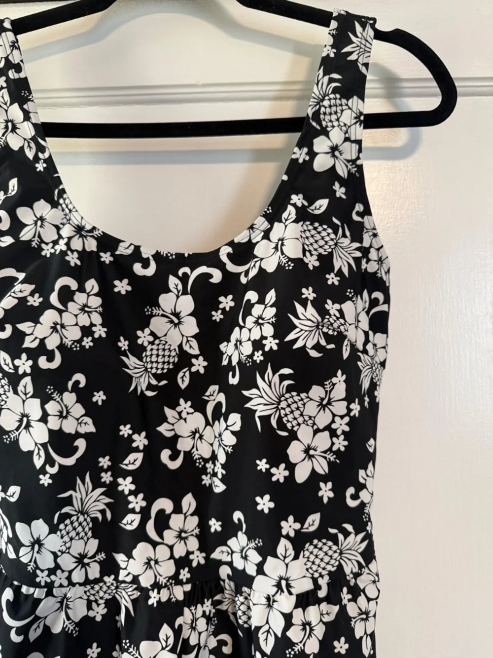 Blair Black and White Floral Swim Romper NWT - Picture 2 of 7